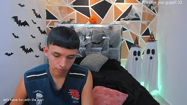 צ'אט XXX בשידור חי של Juan_Nd_Steven