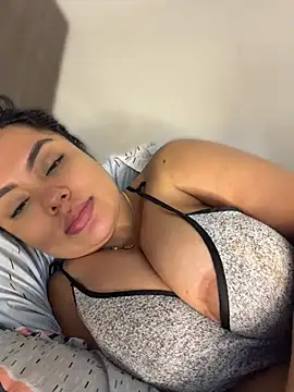 valeria2019hot – Naživo XXX chat