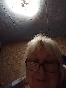 Alexia64231's Live XXX Chat