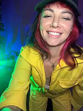 MarlaFknSinger Live XXX-chat