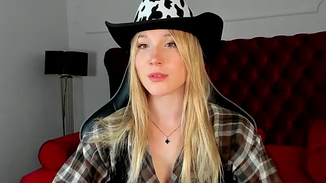 Živý XXX chat ElaraVoltage