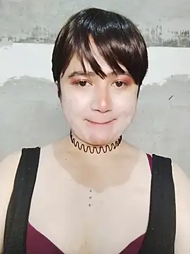 superhotshemale Pertunjukan Webcam
