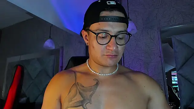Hassbyd XXX чат на живо