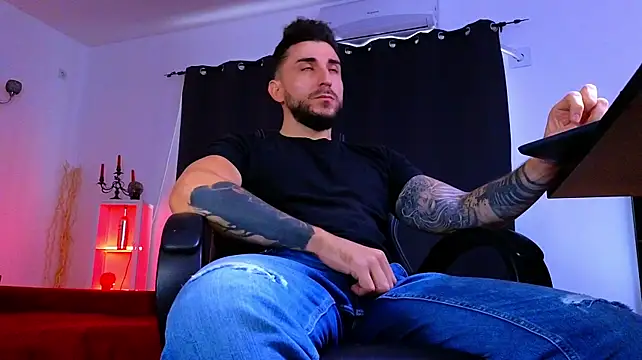 دردشة MightyAaron66 الجنسية المباشرة