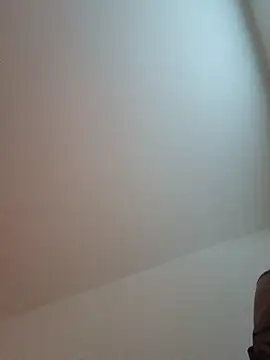 Chat +18 de erikdanil ao vivo