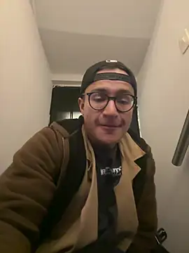 Hassbyd Live XXX Chat
