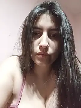 Tiffany06's Live XXX Chat