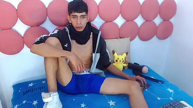 צ'אט XXX בשידור חי של Drake_Jack