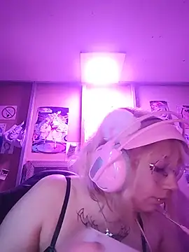 SugarVirusuwu Webcam show