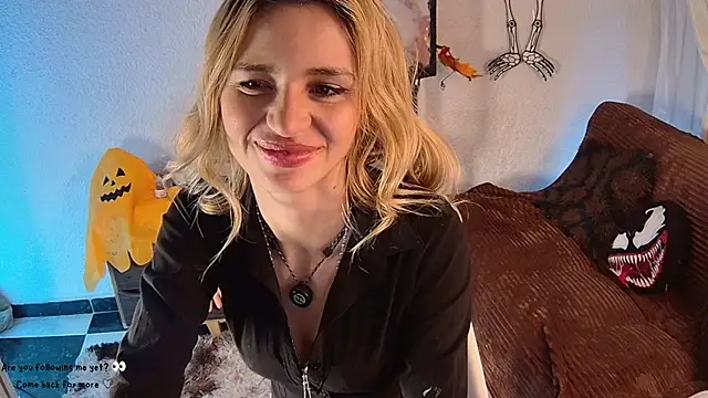 Chat +18 de Lucy_Princes ao vivo