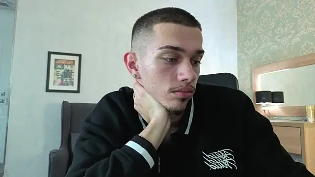 Онлайн чат XXX KaydenDrew