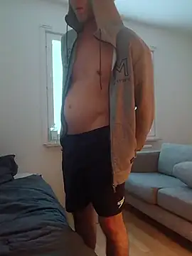 erikdanil XXX чат на живо