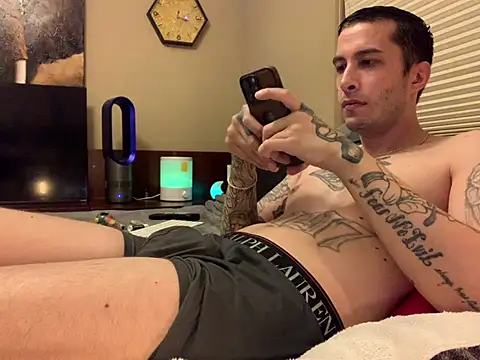 BWCJUICYJOSH Chat XXX in diretta
