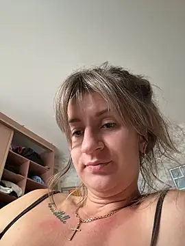 EvvaMur 라이브 XXX 채팅