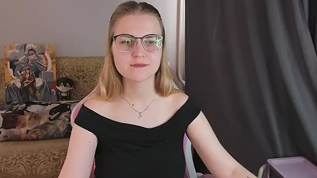 MissBrightShine's Live XXX Chat