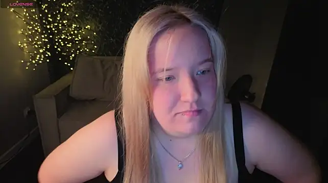 Sophia_Millery's Live XXX Chat