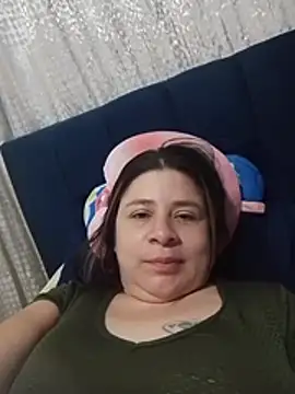 Shy_Velvet26 লাইভ XXX চ্যাট