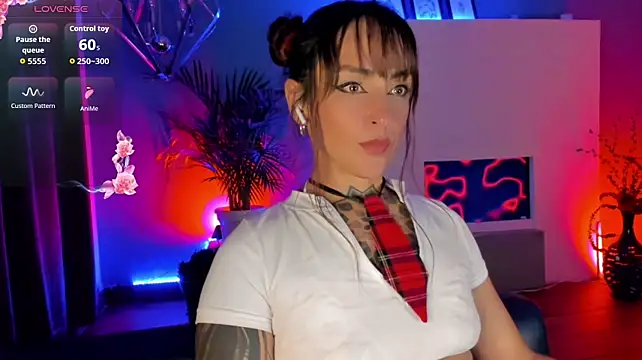 Chat XXX en directo de Megan_inked