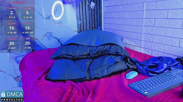 MaeveKuro Chat XXX live