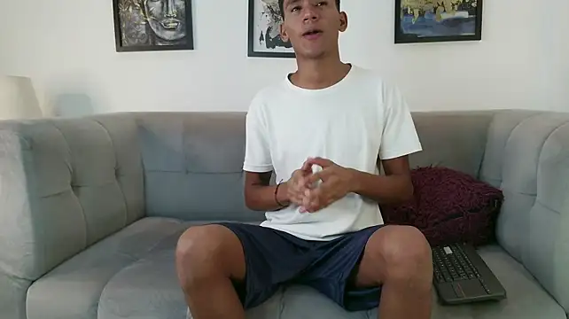 CUTE_BOYS2026 XXX чат на живо