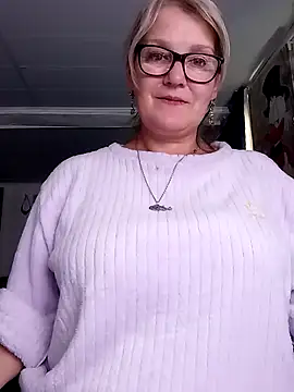 irinamaux Chat XXX in diretta