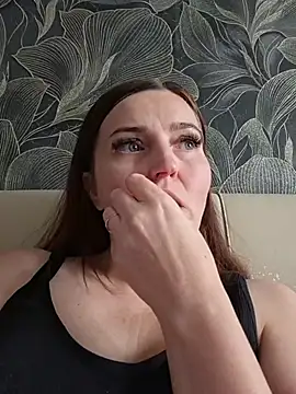 Chat XXX Live MilaMature