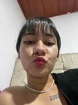 Chat XXX Live Ca-tmila