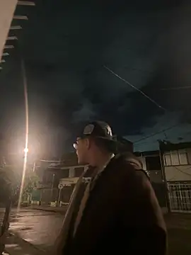 HassbydのライブXXXチャット