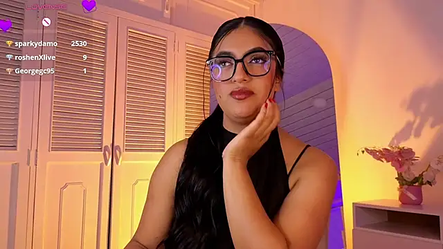 Chatroom XXX en direct de Sara_Blazee