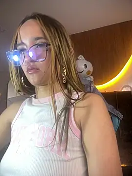 Chat XXX Live bella_vibess_s