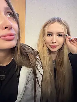 XXX chat uživo modela Coconut_milk