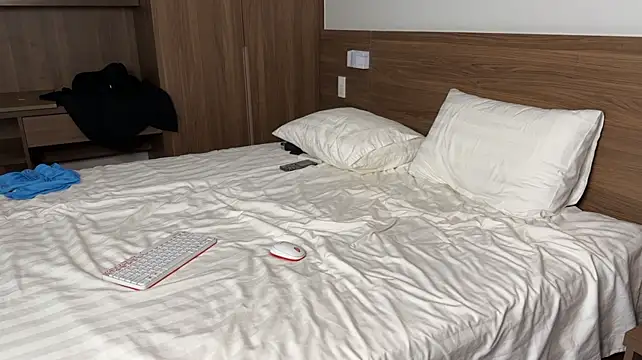 Raamoss 라이브 XXX 채팅