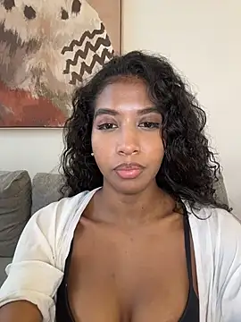 Chat XXX en directo de IamCrystal2