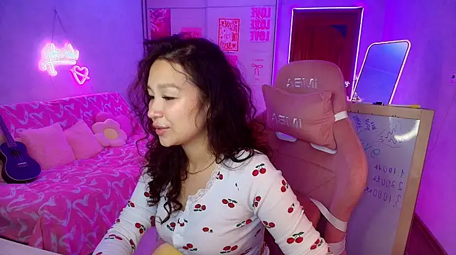 Chat XXX Live adeline