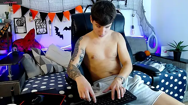 Онлайн чат XXX ThomasEdisonn