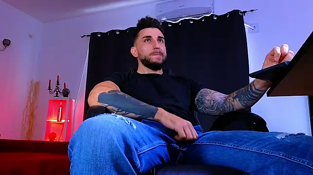Chat +18 de MightyAaron66 ao vivo