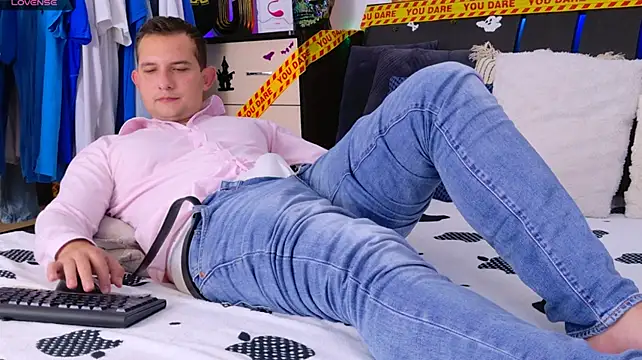 Jimmy_Doss Chat XXX in diretta