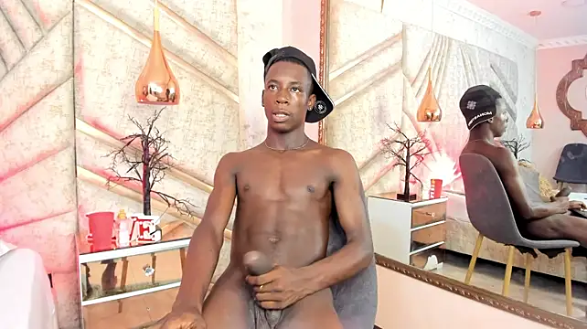 SmithBonilla Adlı Modelin Canlı XXX Sohbeti