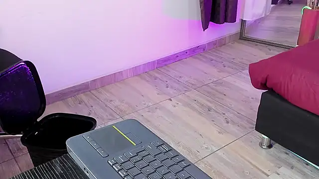 michacosio's Live XXX Chat