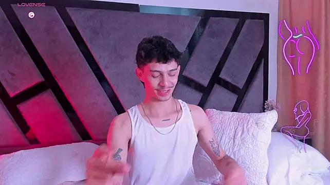 _IanLark Webcam Show