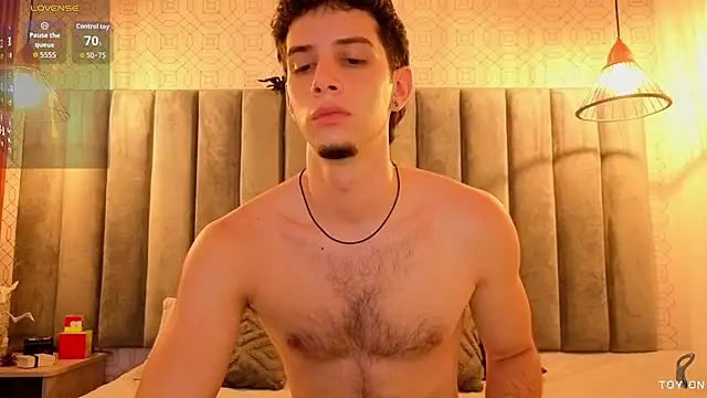 Chat XXX Live isaacblaze_