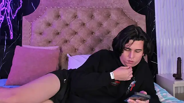 XXX chat uživo modela Monteszzo
