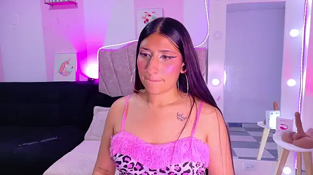 Živý XXX chat Sara_Blum
