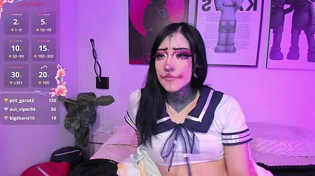 Kat_VonDe – Live XXX-chat