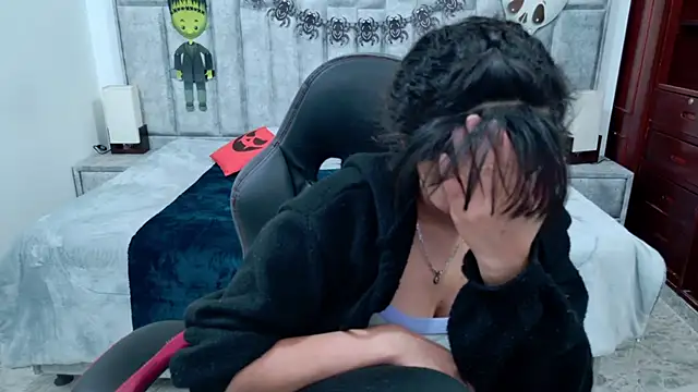 Chat XXX Live laureentt_