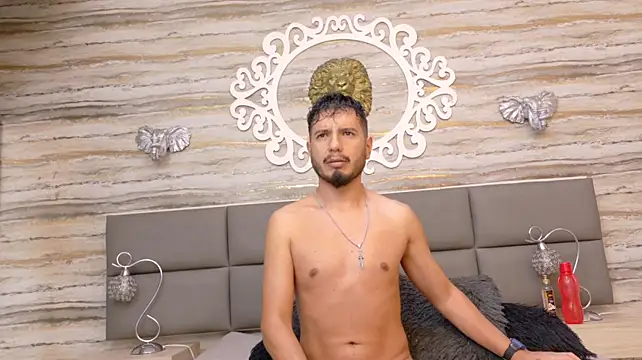 danthewolf Chat XXX in diretta