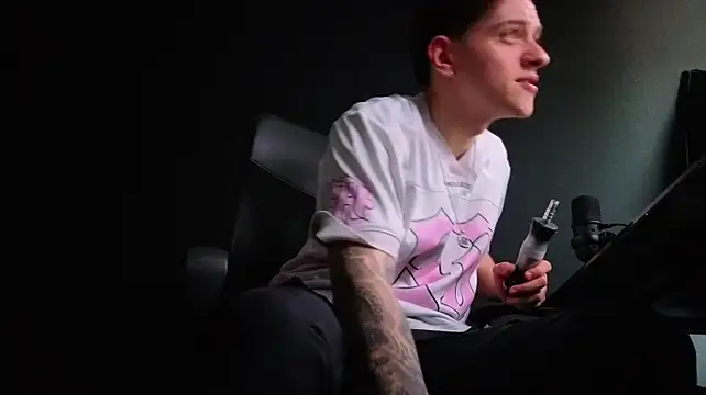 FelixStarkk – Live XXX-chat
