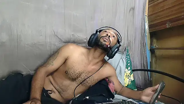 Chat XXX en directo de Camodick