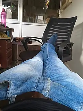 Chatroom XXX en direct de Rj202113