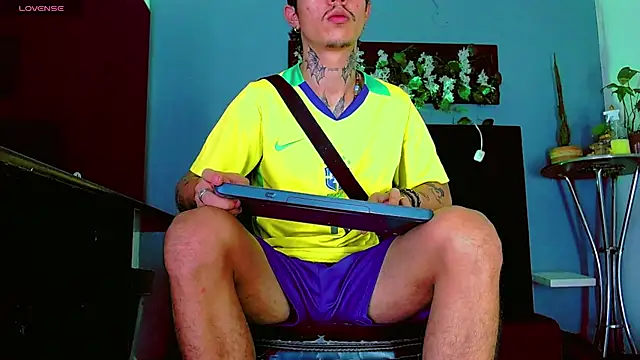 Czat XXX na żywo – HannibalLester
